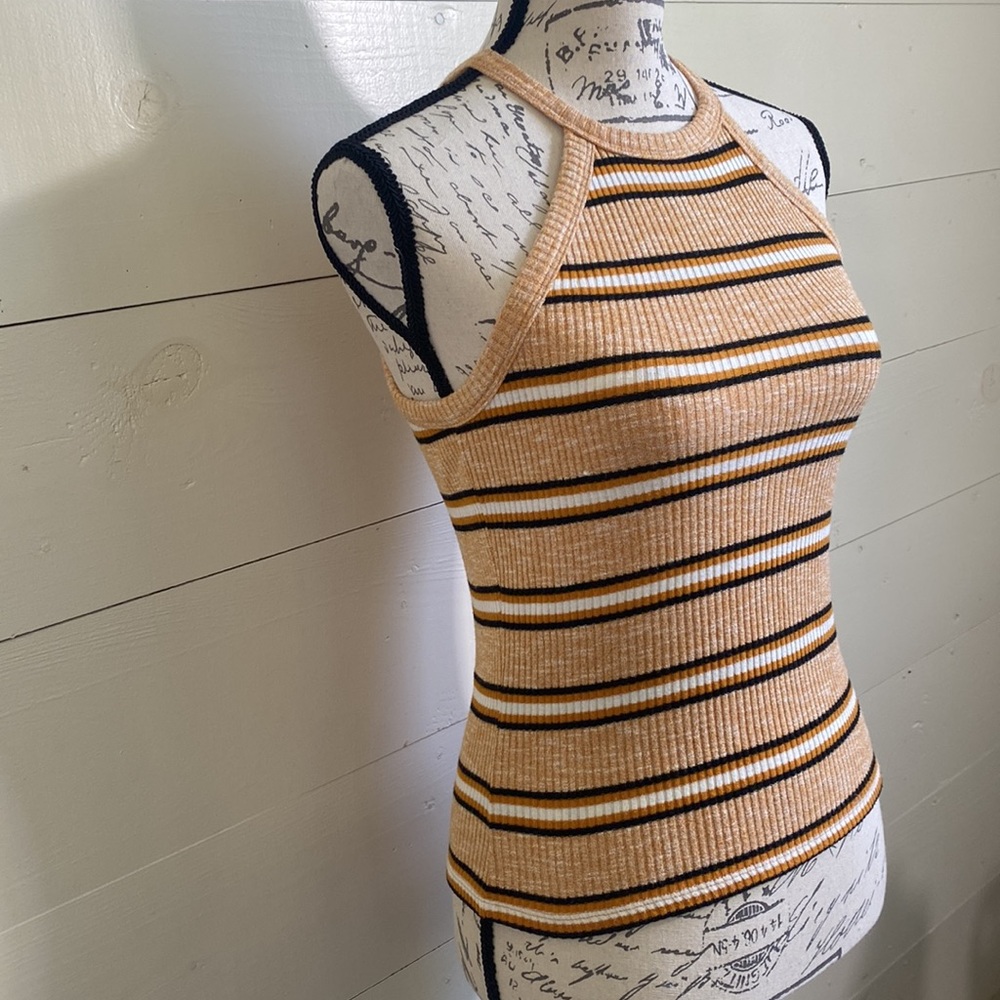 Stripped Halter Neck Ribbed Tank Top - Picture 5 of 7